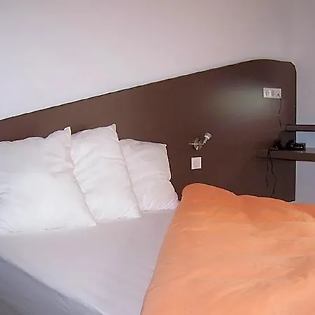 Le Richevaux 2*