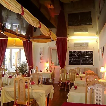 Le Richevaux Hotel Neufchâteau