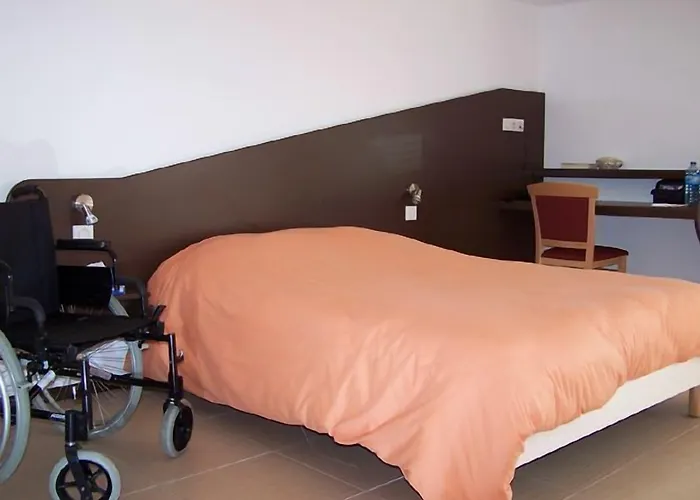 Hotel Le Richevaux Neufchâteau